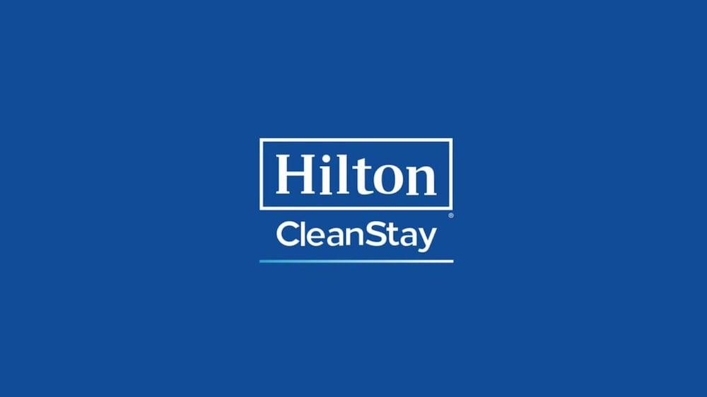 Отель Doubletree By Hilton North Сейлем Экстерьер фото